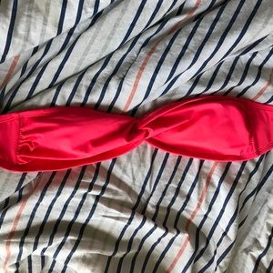 Strapless bathing suit top